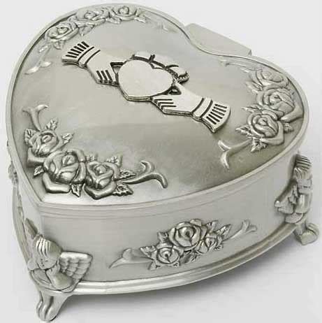 Claddagh Celtic Jewelry Box Heart